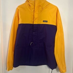 Patagonia Men's Vibrant Yellow and Deep Purple Windbreaker